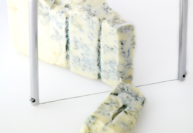 ブルーチーズも綺麗にカット